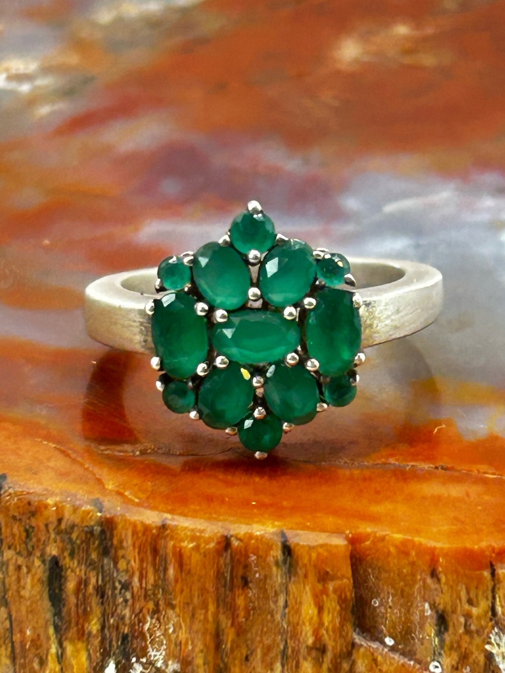 Sterling Silver Ring with Natural Emerald - Size 7